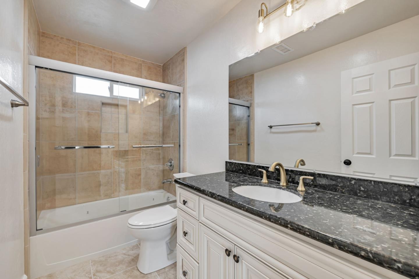 Detail Gallery Image 33 of 50 For 1329 Essex Way, San Jose,  CA 95117 - – Beds | – Baths