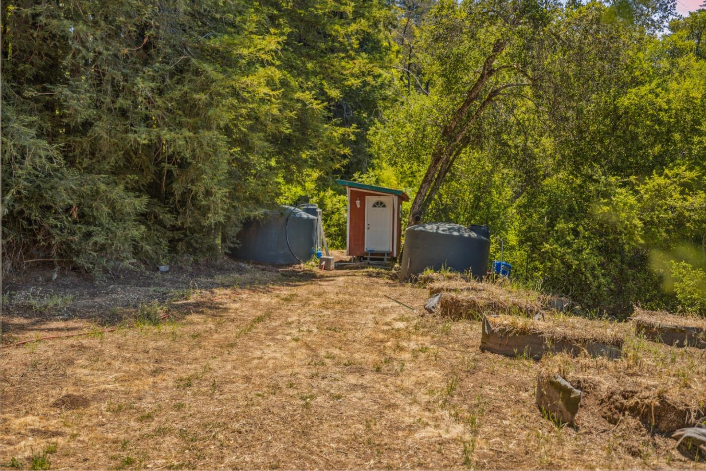 Detail Gallery Image 36 of 40 For 1 Wedwood Widge Way, Boulder Creek,  CA 95006 - 1 Beds | 1 Baths