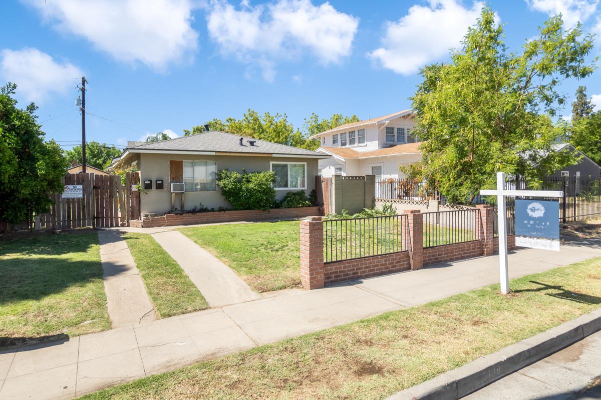Detail Gallery Image 2 of 36 For 3132 E Madison Ave, Fresno,  CA 93702 - – Beds | – Baths