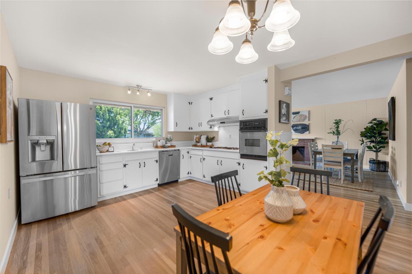 Detail Gallery Image 5 of 25 For 1309 Carlsen Way, San Jose,  CA 95118 - 3 Beds | 2 Baths