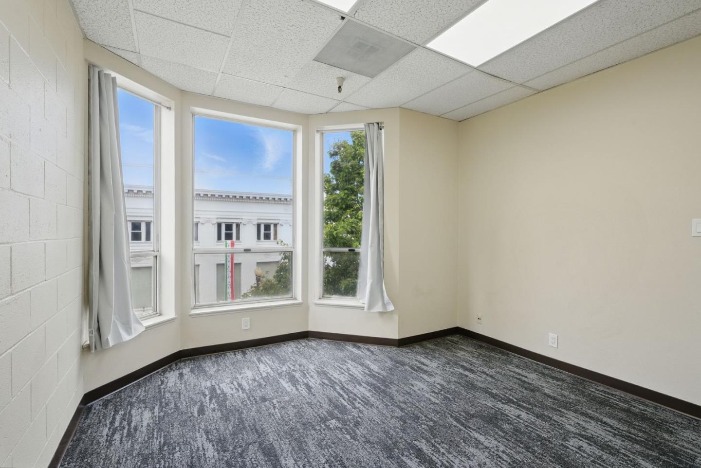Detail Gallery Image 21 of 50 For 301 Grand Ave, South San Francisco,  CA 94080 - – Beds | – Baths