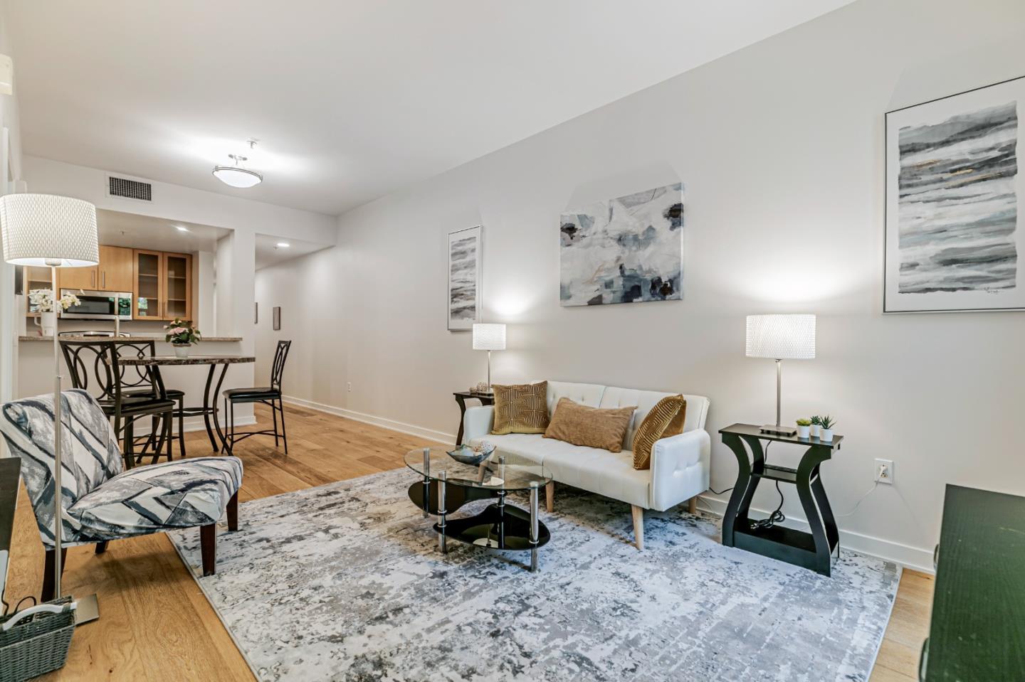 Detail Gallery Image 2 of 34 For 20 S 2nd St #333,  San Jose,  CA 95113 - 1 Beds | 1/1 Baths