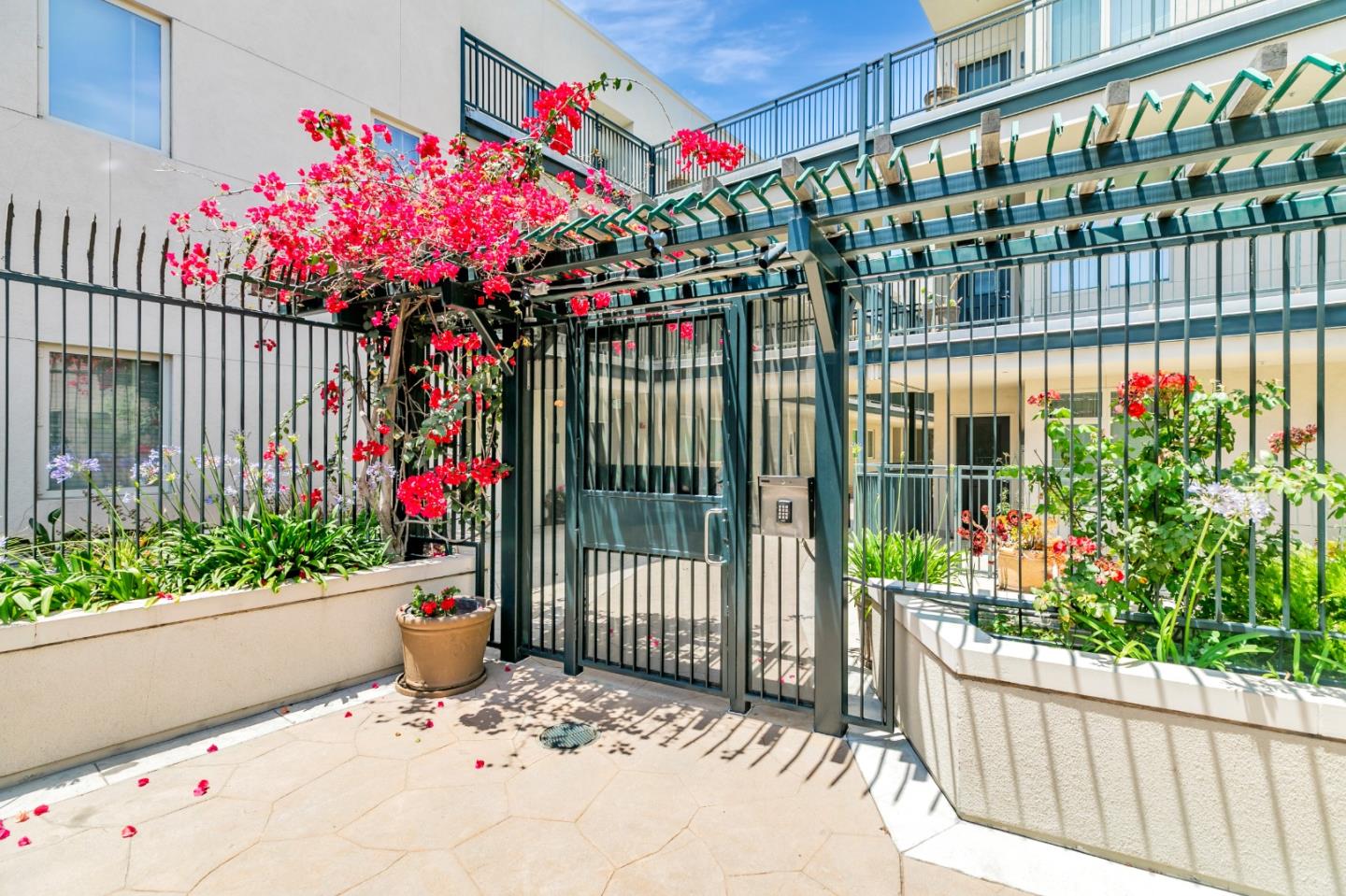 Detail Gallery Image 28 of 34 For 20 S 2nd St #333,  San Jose,  CA 95113 - 1 Beds | 1/1 Baths