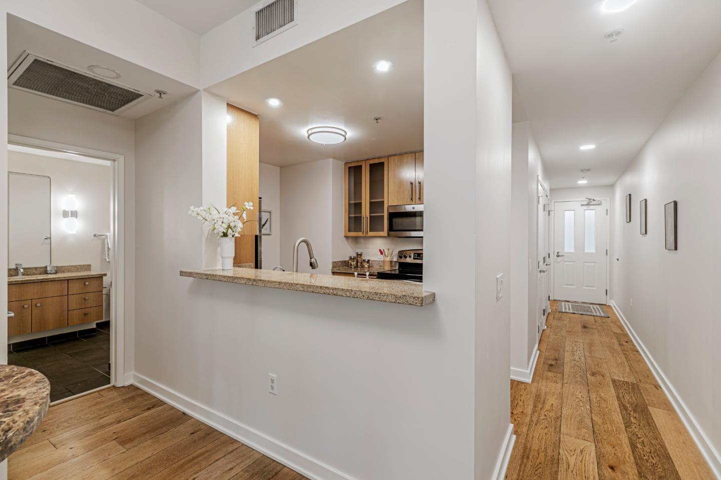 Detail Gallery Image 4 of 34 For 20 S 2nd St #333,  San Jose,  CA 95113 - 1 Beds | 1/1 Baths