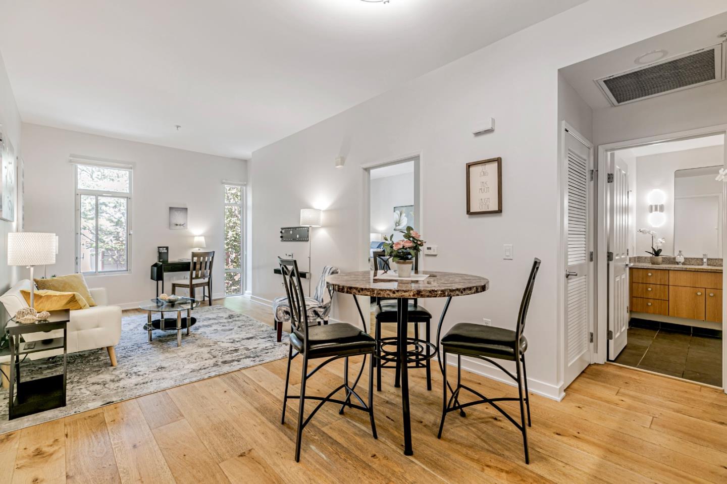 Detail Gallery Image 9 of 34 For 20 S 2nd St #333,  San Jose,  CA 95113 - 1 Beds | 1/1 Baths