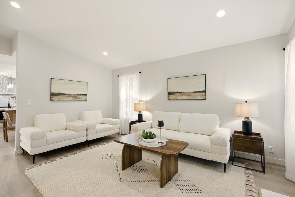 Detail Gallery Image 6 of 45 For 1180 Peterson Dr, Gilroy,  CA 95020 - 3 Beds | 2 Baths