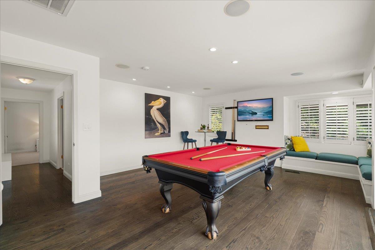 Detail Gallery Image 25 of 40 For 12911 Atherton Ct, Los Altos Hills,  CA 94022 - 5 Beds | 3/1 Baths