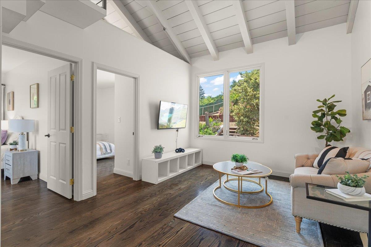 Detail Gallery Image 28 of 40 For 12911 Atherton Ct, Los Altos Hills,  CA 94022 - 5 Beds | 3/1 Baths