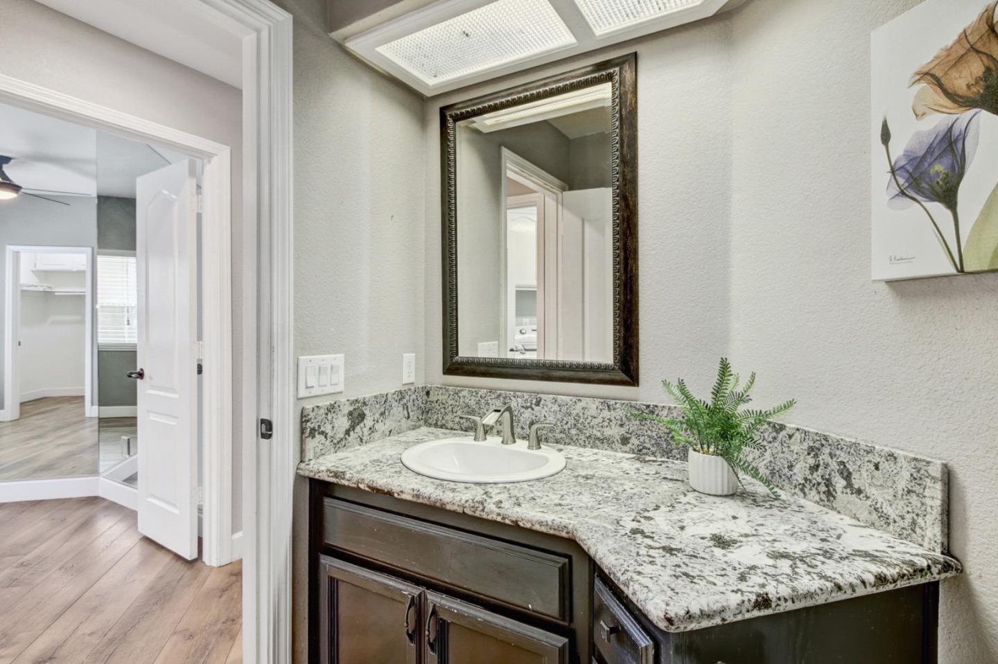 Detail Gallery Image 14 of 32 For 2817 Club Dr, Rocklin,  CA 95765 - 5 Beds | 3 Baths