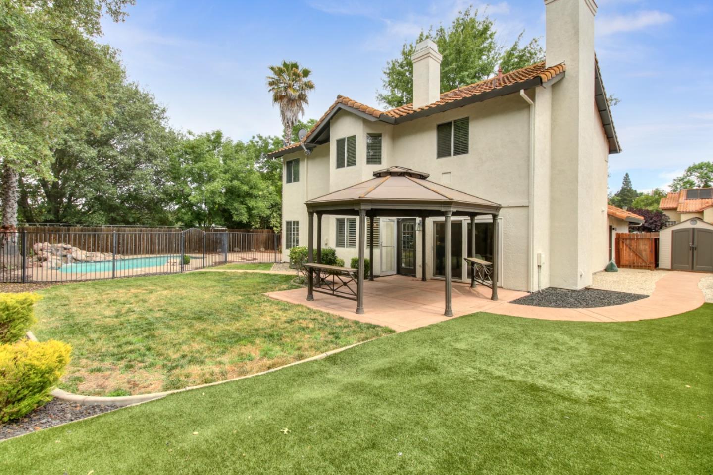 Detail Gallery Image 28 of 32 For 2817 Club Dr, Rocklin,  CA 95765 - 5 Beds | 3 Baths