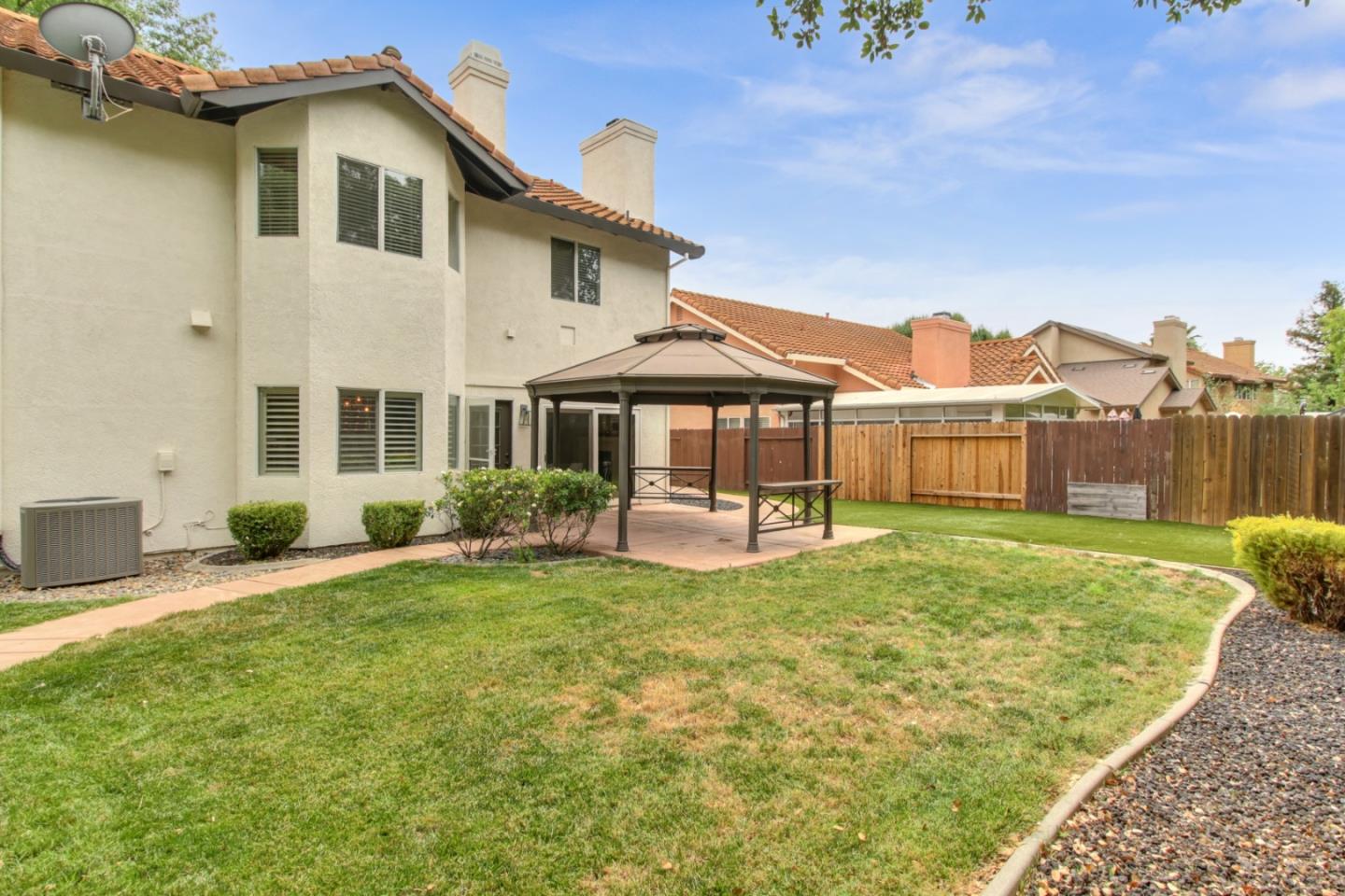 Detail Gallery Image 30 of 32 For 2817 Club Dr, Rocklin,  CA 95765 - 5 Beds | 3 Baths