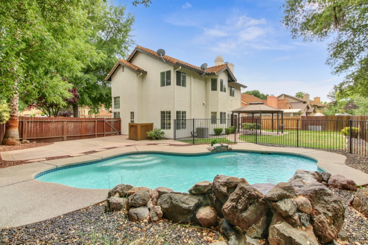 Detail Gallery Image 32 of 32 For 2817 Club Dr, Rocklin,  CA 95765 - 5 Beds | 3 Baths