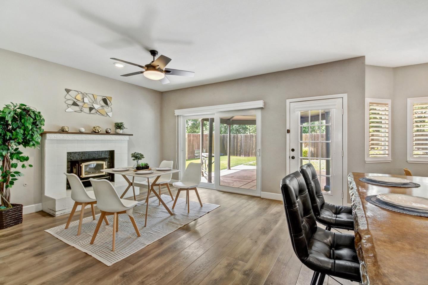 Detail Gallery Image 7 of 32 For 2817 Club Dr, Rocklin,  CA 95765 - 5 Beds | 3 Baths
