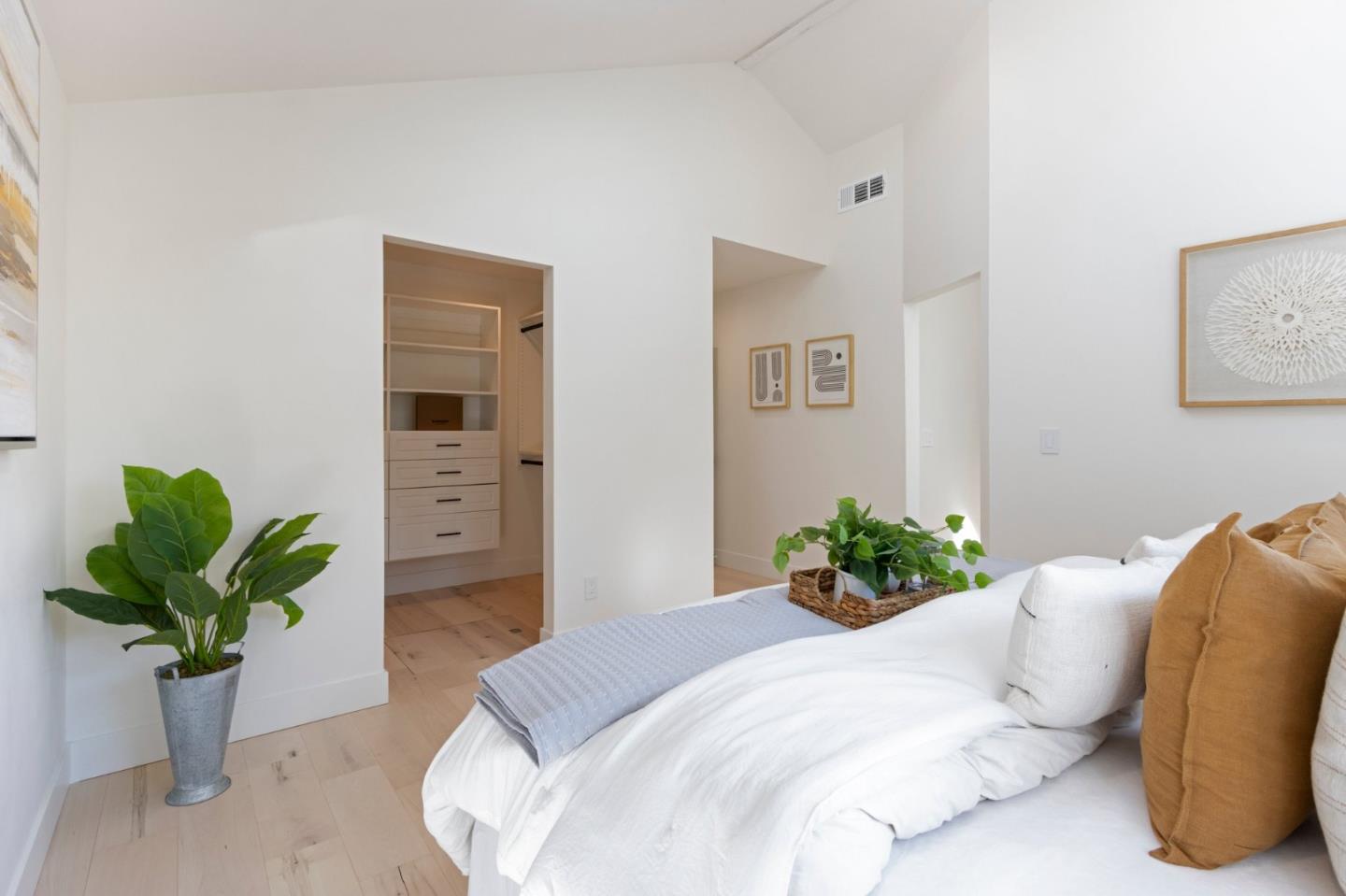 Detail Gallery Image 29 of 78 For 327 a St, Redwood City,  CA 94063 - 3 Beds | 2 Baths