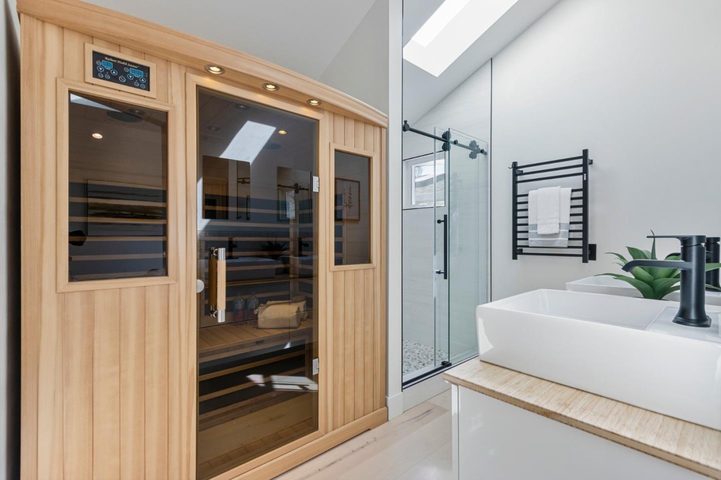Detail Gallery Image 35 of 78 For 327 a St, Redwood City,  CA 94063 - 3 Beds | 2 Baths