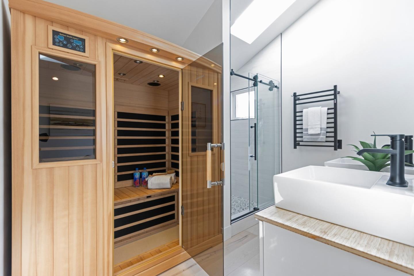 Detail Gallery Image 36 of 78 For 327 a St, Redwood City,  CA 94063 - 3 Beds | 2 Baths