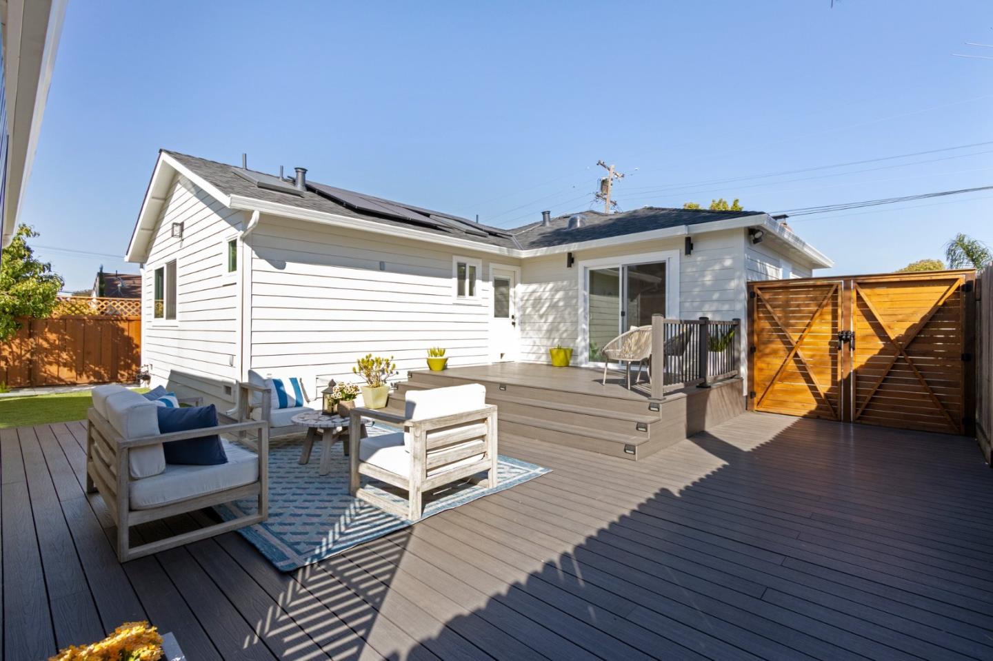 Detail Gallery Image 38 of 78 For 327 a St, Redwood City,  CA 94063 - 3 Beds | 2 Baths