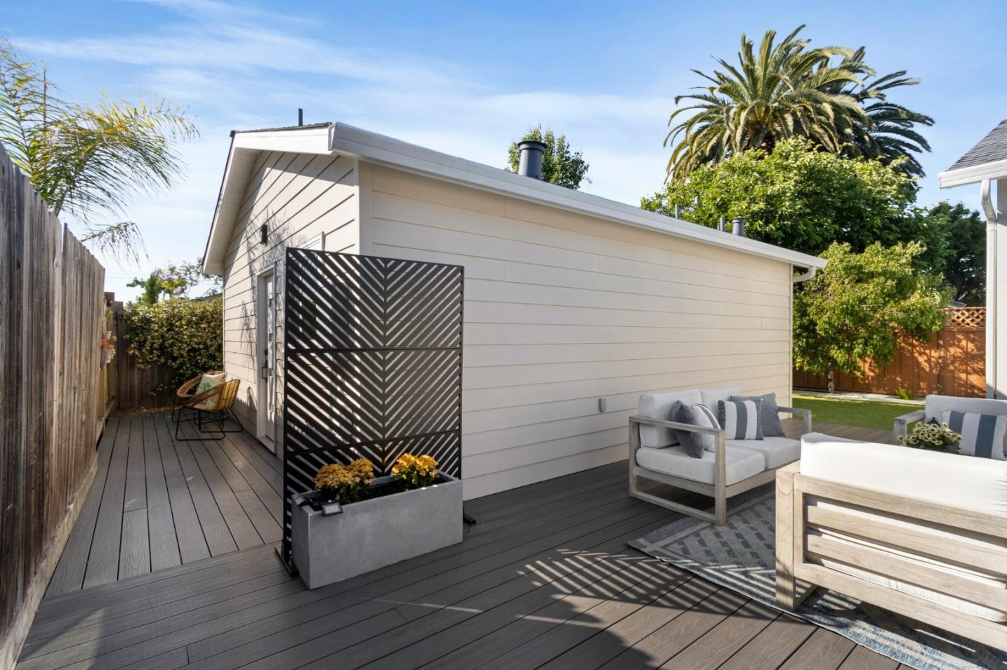Detail Gallery Image 43 of 78 For 327 a St, Redwood City,  CA 94063 - 3 Beds | 2 Baths