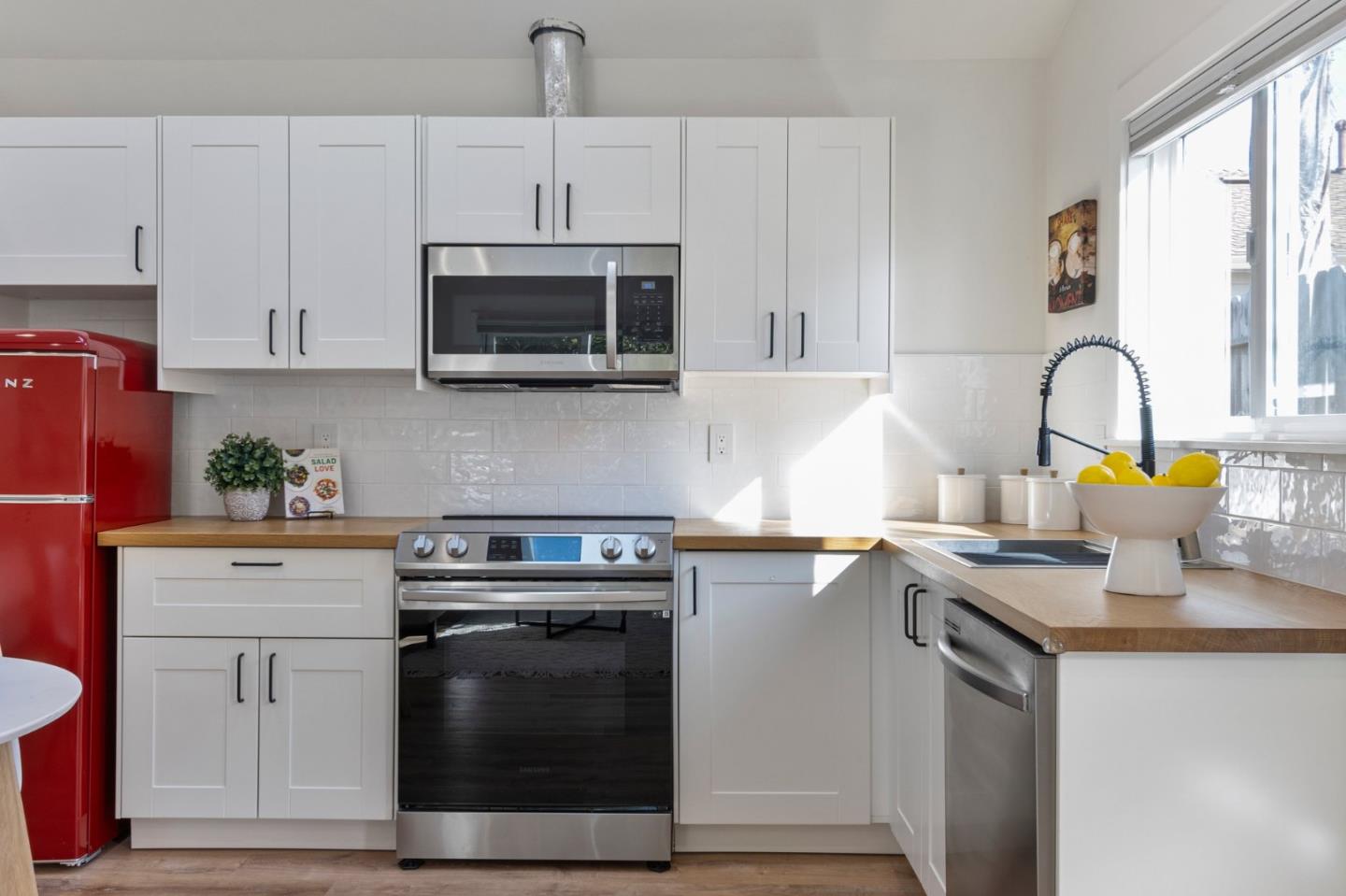 Detail Gallery Image 48 of 78 For 327 a St, Redwood City,  CA 94063 - 3 Beds | 2 Baths