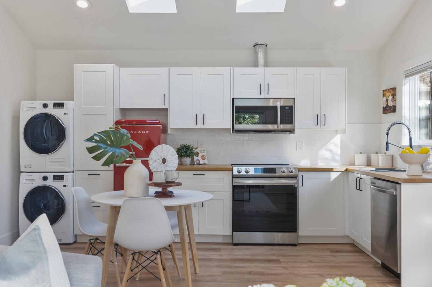 Detail Gallery Image 49 of 78 For 327 a St, Redwood City,  CA 94063 - 3 Beds | 2 Baths