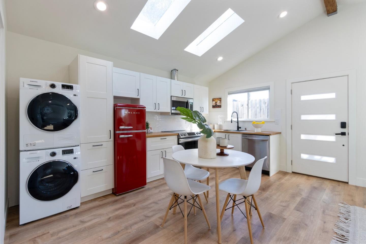 Detail Gallery Image 51 of 78 For 327 a St, Redwood City,  CA 94063 - 3 Beds | 2 Baths