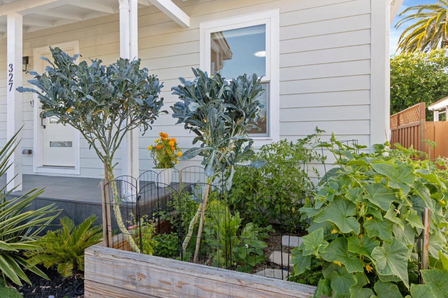 Detail Gallery Image 57 of 78 For 327 a St, Redwood City,  CA 94063 - 3 Beds | 2 Baths