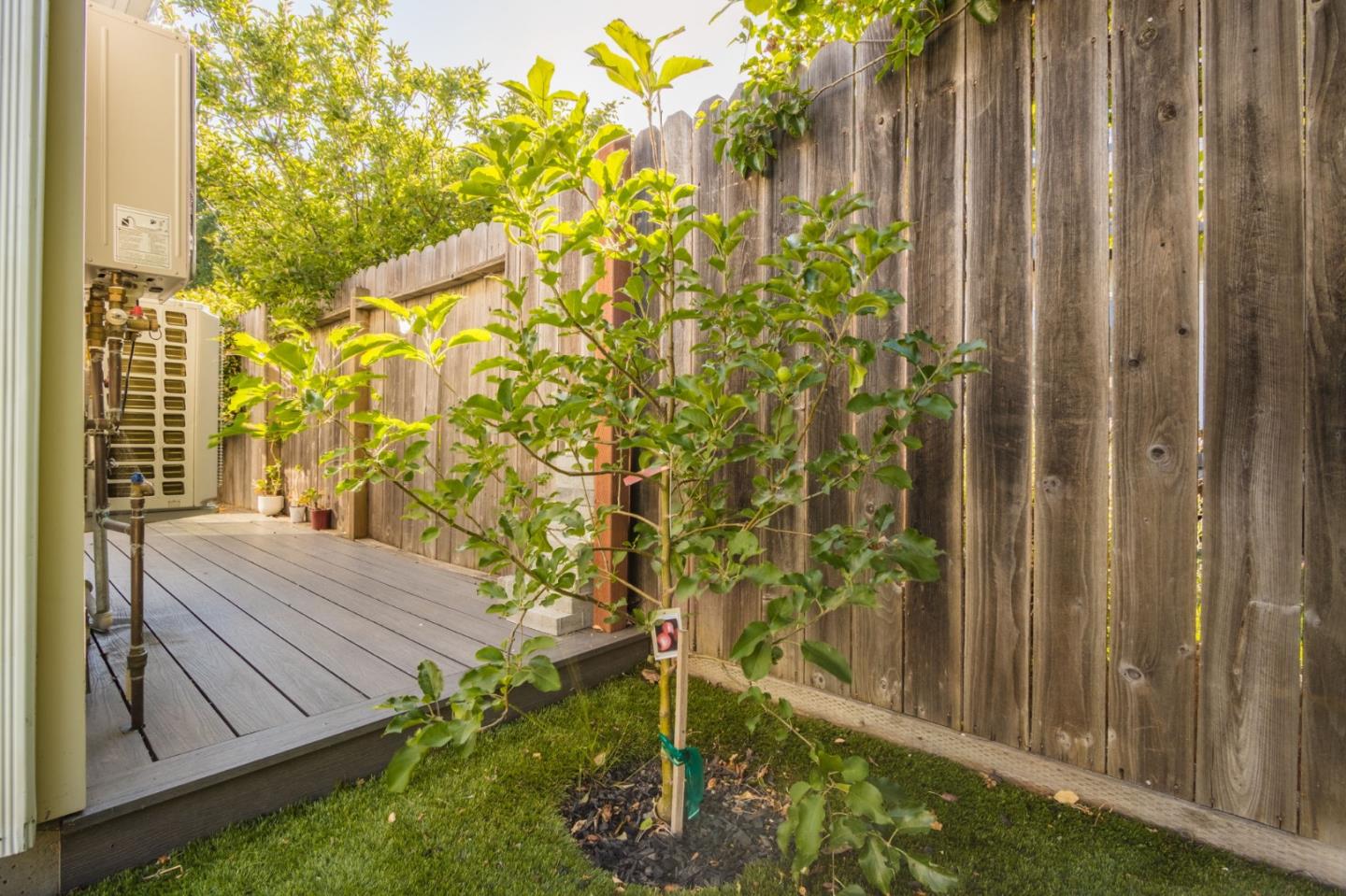 Detail Gallery Image 61 of 78 For 327 a St, Redwood City,  CA 94063 - 3 Beds | 2 Baths