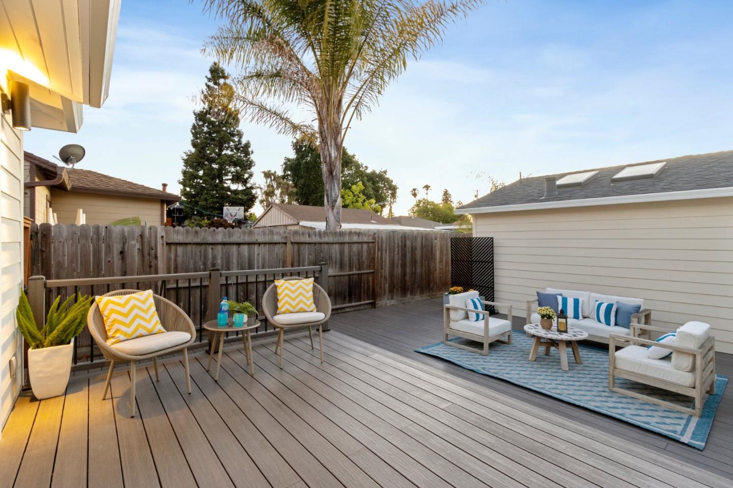 Detail Gallery Image 63 of 78 For 327 a St, Redwood City,  CA 94063 - 3 Beds | 2 Baths