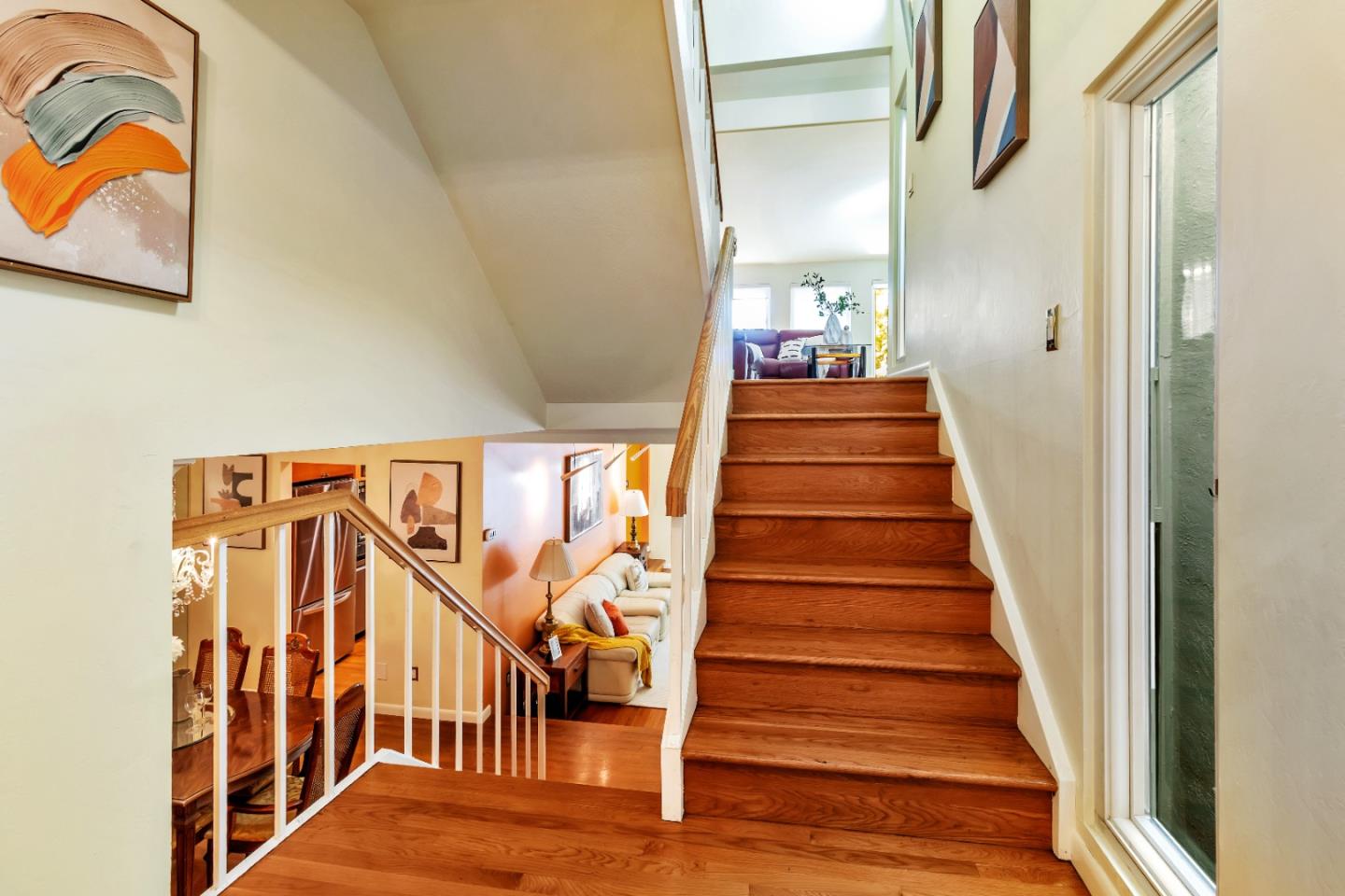Detail Gallery Image 13 of 26 For 574 Sand Hill Cir, Menlo Park,  CA 94025 - 3 Beds | 2/1 Baths