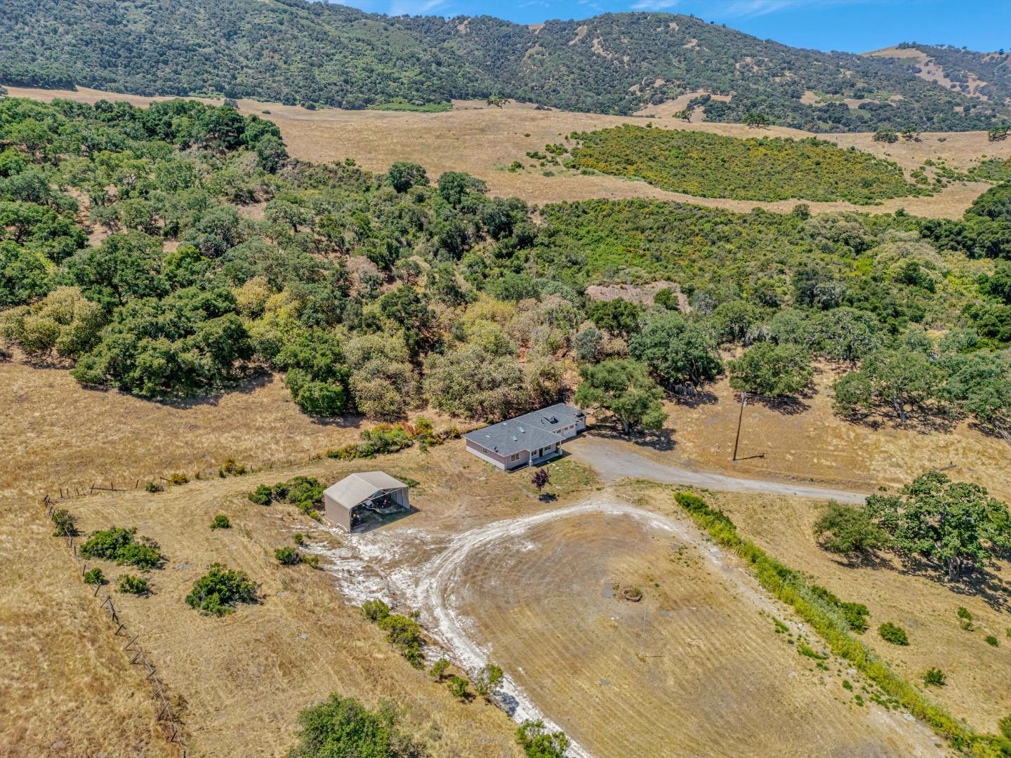 Detail Gallery Image 136 of 150 For 28837 Underwood Rd, Corral De Tierra,  CA 93908 - 7 Beds | 4 Baths
