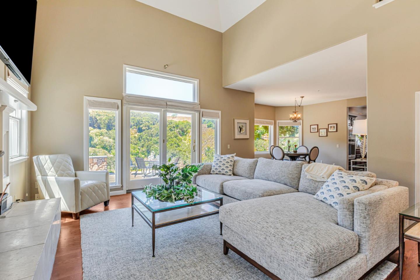 Detail Gallery Image 15 of 150 For 28837 Underwood Rd, Corral De Tierra,  CA 93908 - 7 Beds | 4 Baths