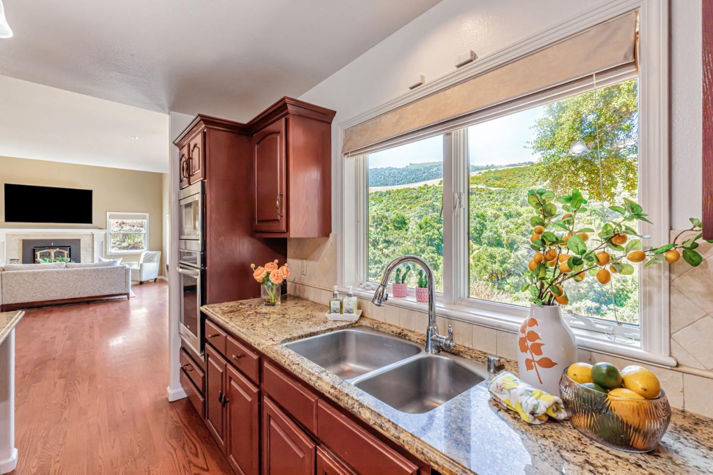 Detail Gallery Image 19 of 150 For 28837 Underwood Rd, Corral De Tierra,  CA 93908 - 7 Beds | 4 Baths