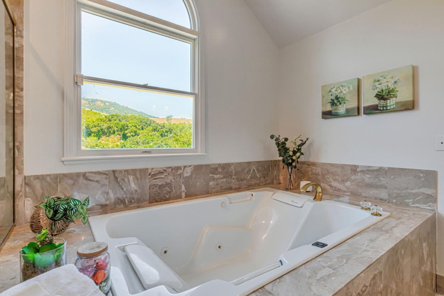 Detail Gallery Image 57 of 150 For 28837 Underwood Rd, Corral De Tierra,  CA 93908 - 7 Beds | 4 Baths