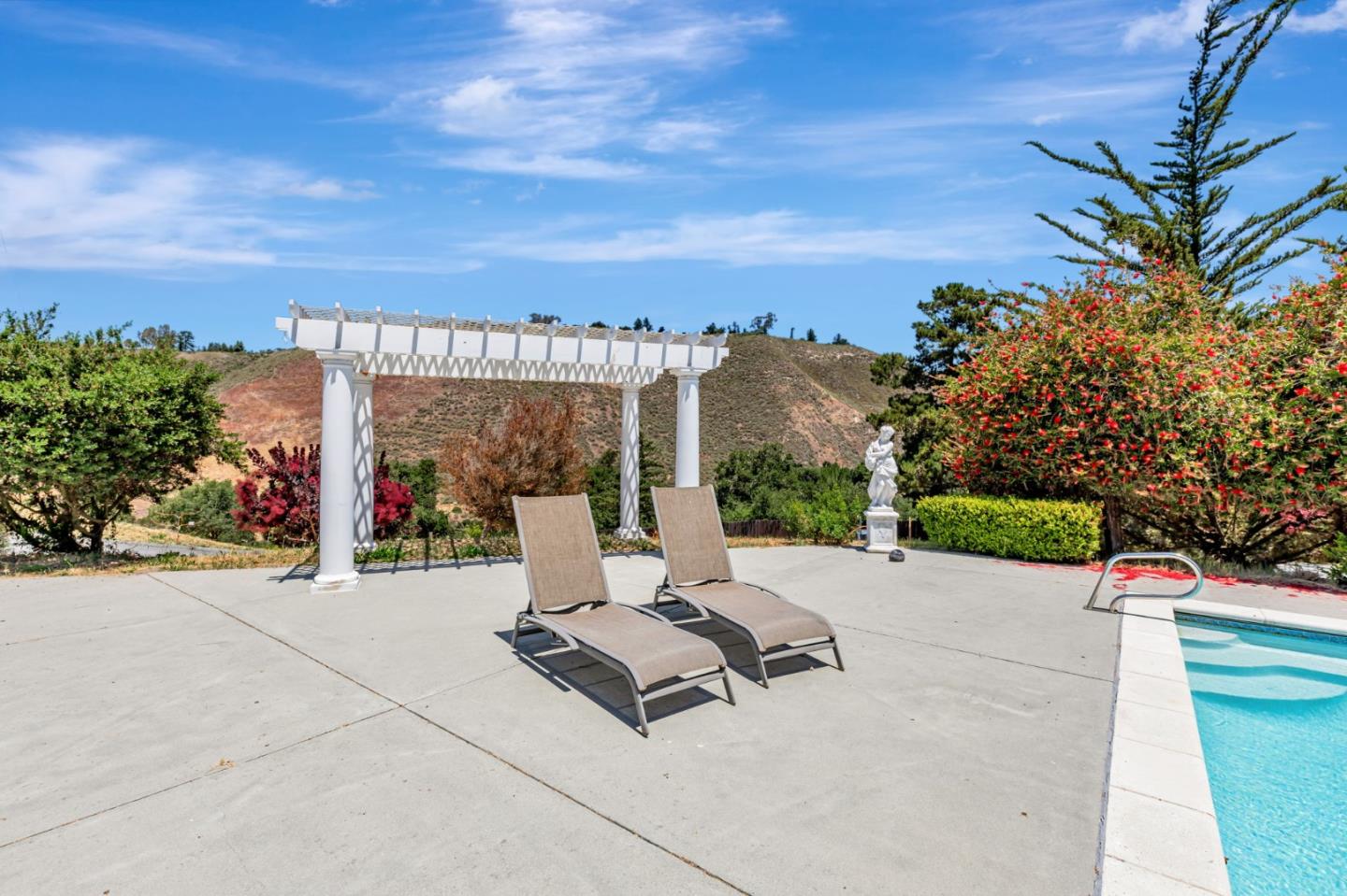 Detail Gallery Image 79 of 150 For 28837 Underwood Rd, Corral De Tierra,  CA 93908 - 7 Beds | 4 Baths