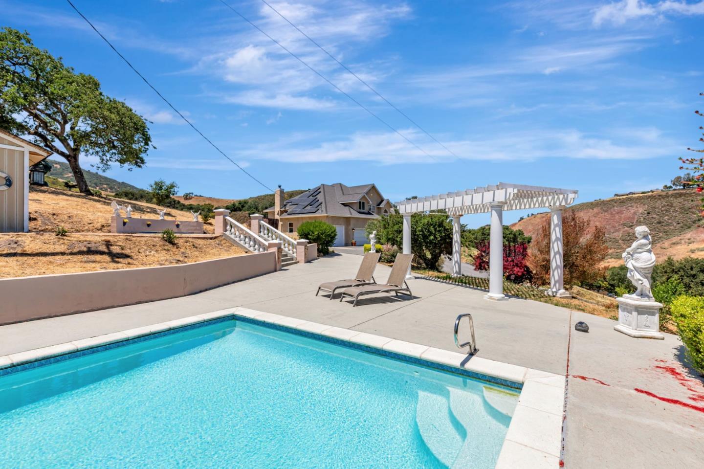 Detail Gallery Image 80 of 150 For 28837 Underwood Rd, Corral De Tierra,  CA 93908 - 7 Beds | 4 Baths
