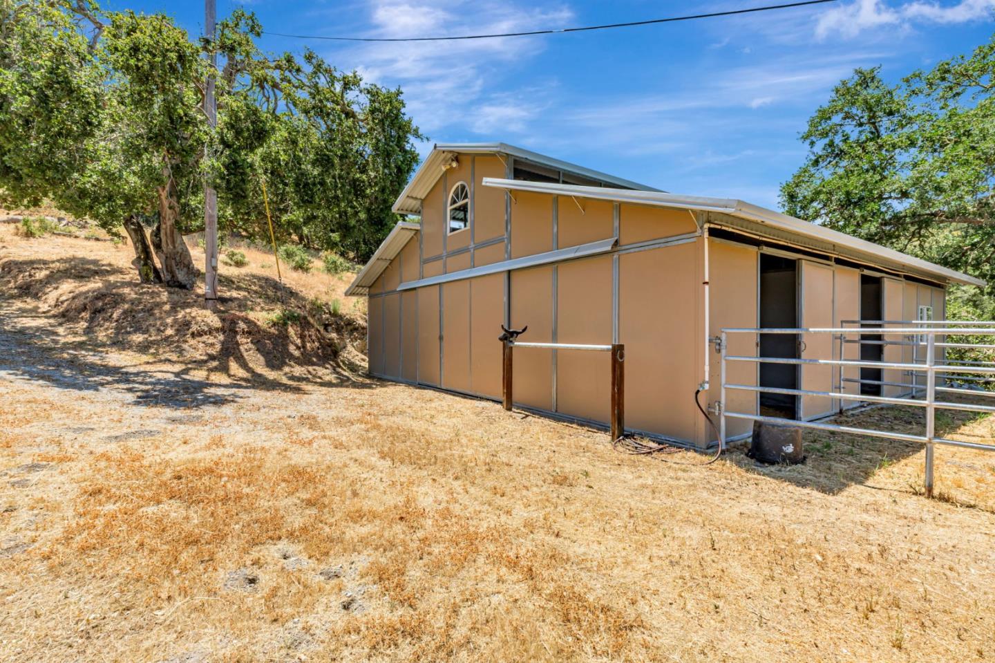 Detail Gallery Image 84 of 150 For 28837 Underwood Rd, Corral De Tierra,  CA 93908 - 7 Beds | 4 Baths
