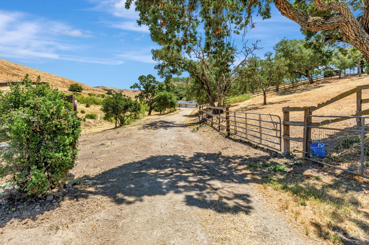 Detail Gallery Image 87 of 150 For 28837 Underwood Rd, Corral De Tierra,  CA 93908 - 7 Beds | 4 Baths