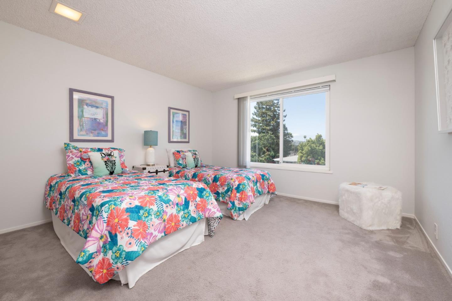Detail Gallery Image 16 of 33 For 1458 Hudson St #305,  Redwood City,  CA 94061 - 3 Beds | 3 Baths