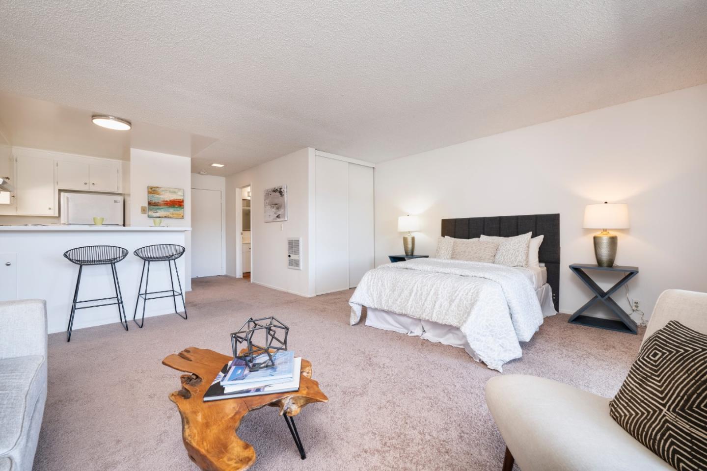 Detail Gallery Image 26 of 33 For 1458 Hudson St #305,  Redwood City,  CA 94061 - 3 Beds | 3 Baths