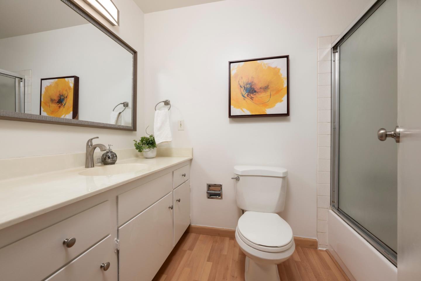 Detail Gallery Image 29 of 33 For 1458 Hudson St #305,  Redwood City,  CA 94061 - 3 Beds | 3 Baths