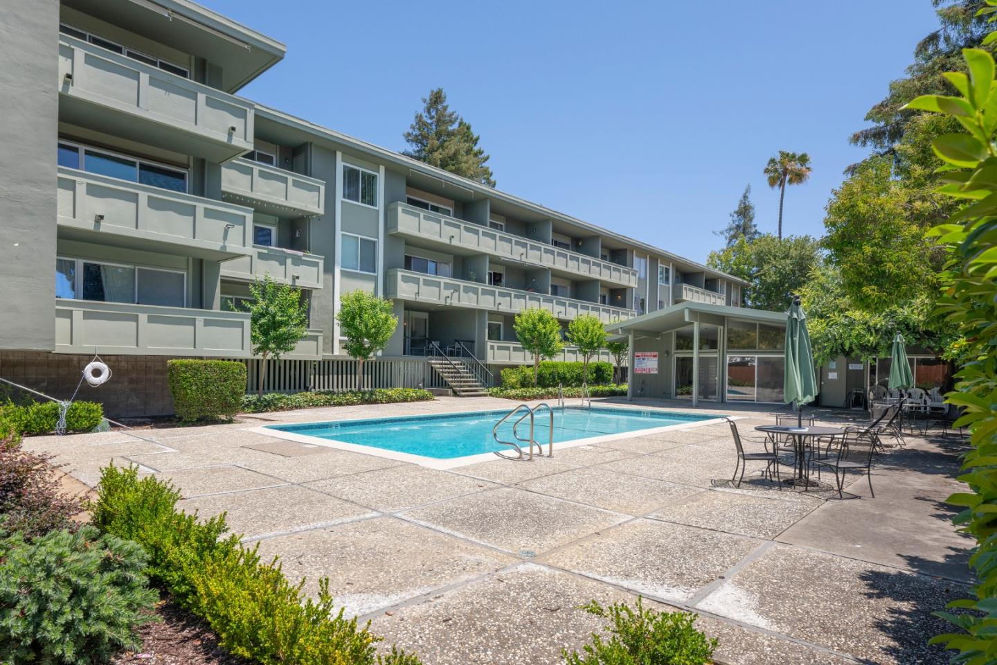 Detail Gallery Image 32 of 33 For 1458 Hudson St #305,  Redwood City,  CA 94061 - 3 Beds | 3 Baths