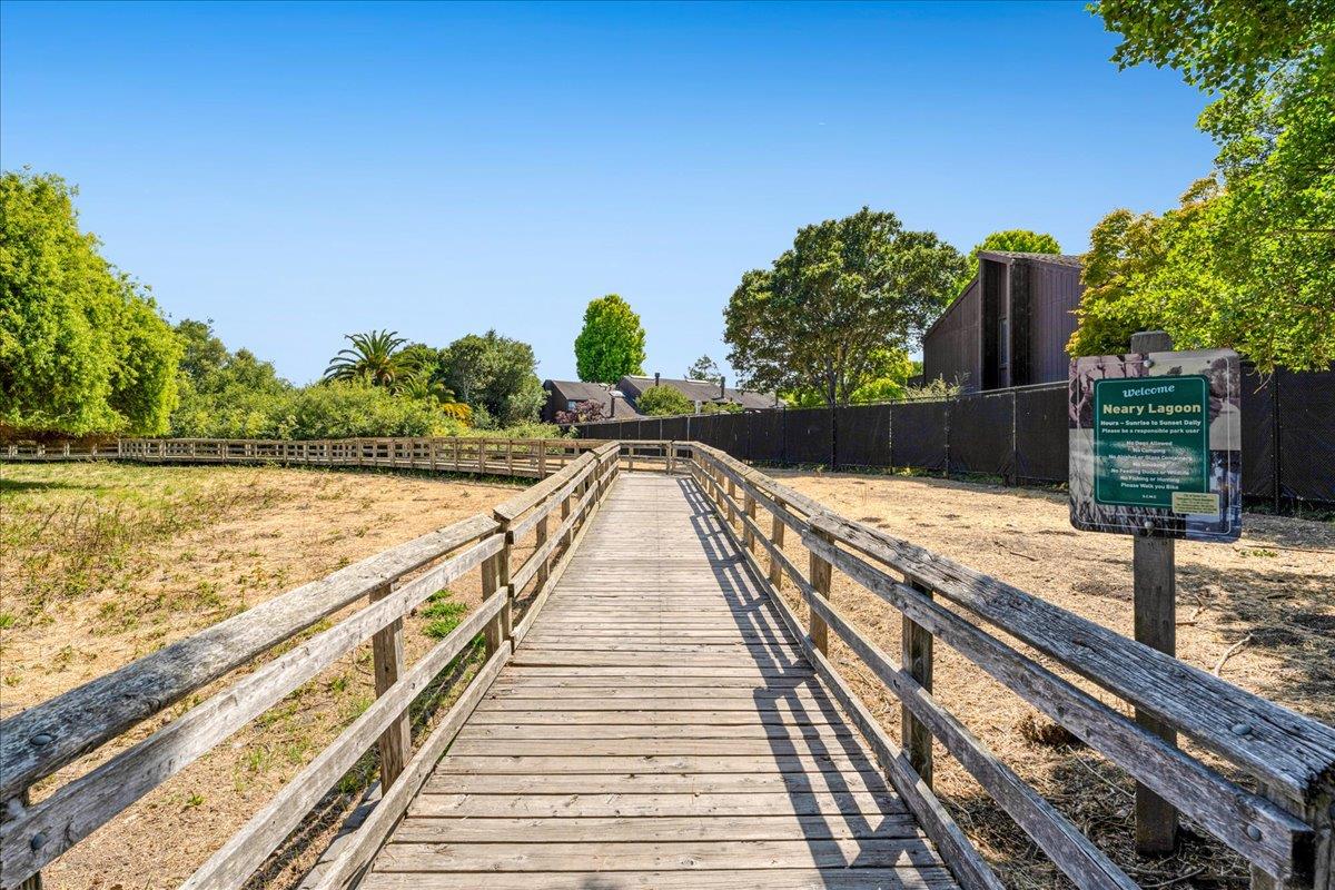 Detail Gallery Image 46 of 54 For 139 Tree Frog Ln, Santa Cruz,  CA 95060 - 2 Beds | 1/1 Baths
