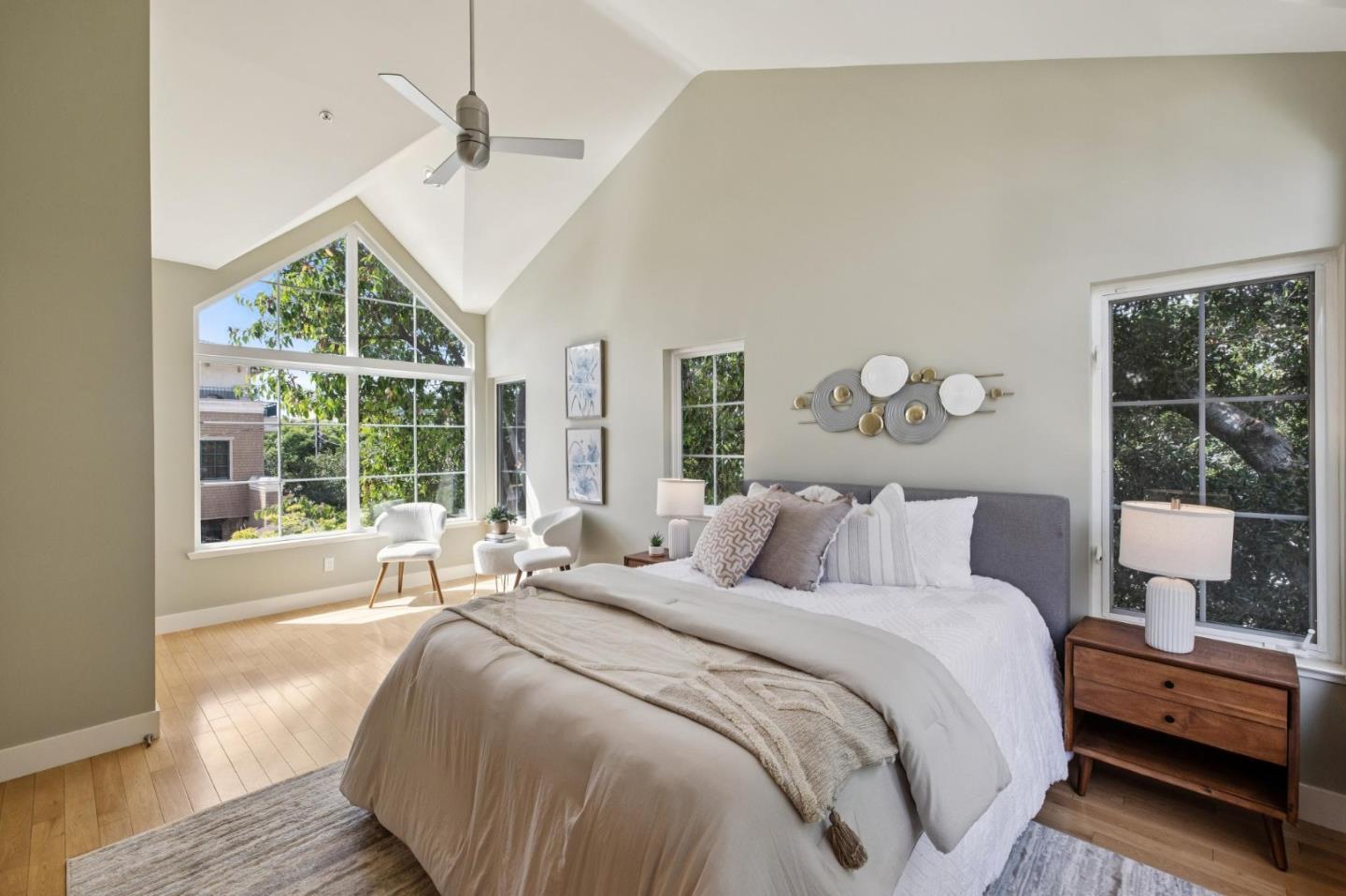 Detail Gallery Image 22 of 38 For 106 Second St, Los Altos,  CA 94022 - 2 Beds | 2 Baths