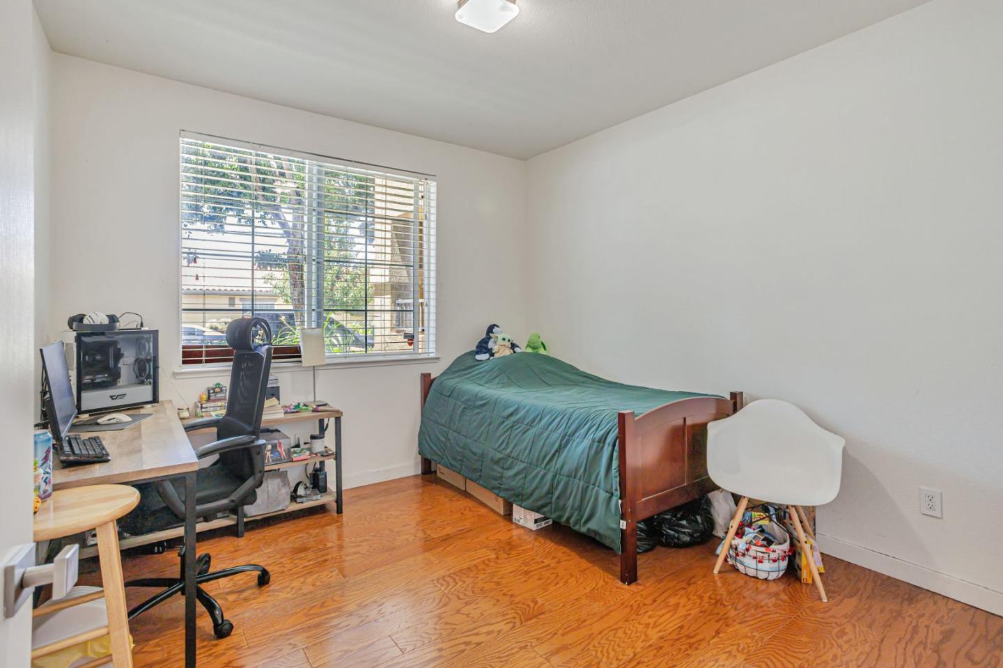 Detail Gallery Image 11 of 36 For 88 N Jackson Ave #105,  San Jose,  CA 95116 - 3 Beds | 2 Baths