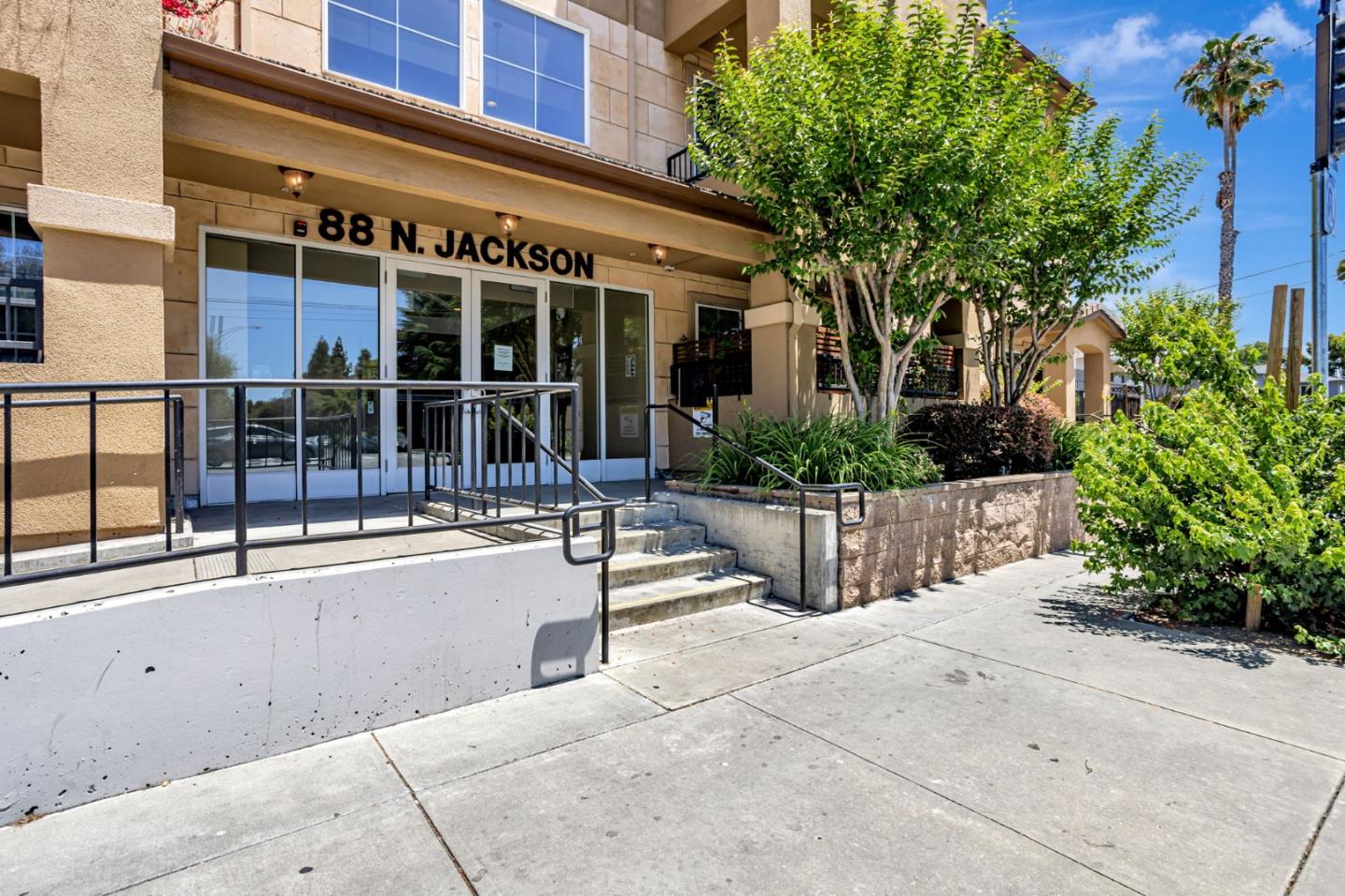 Detail Gallery Image 28 of 36 For 88 N Jackson Ave #105,  San Jose,  CA 95116 - 3 Beds | 2 Baths