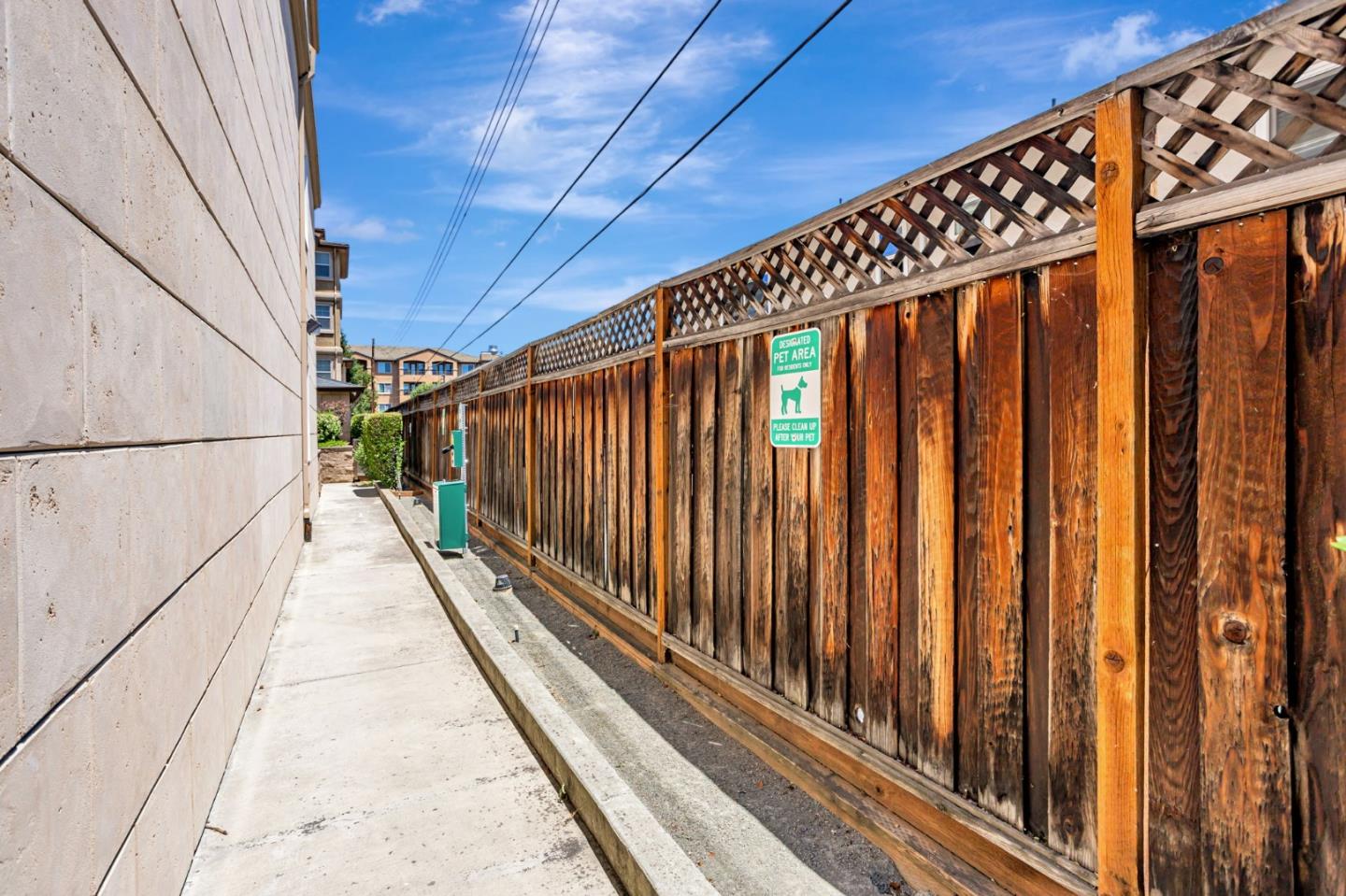 Detail Gallery Image 32 of 36 For 88 N Jackson Ave #105,  San Jose,  CA 95116 - 3 Beds | 2 Baths