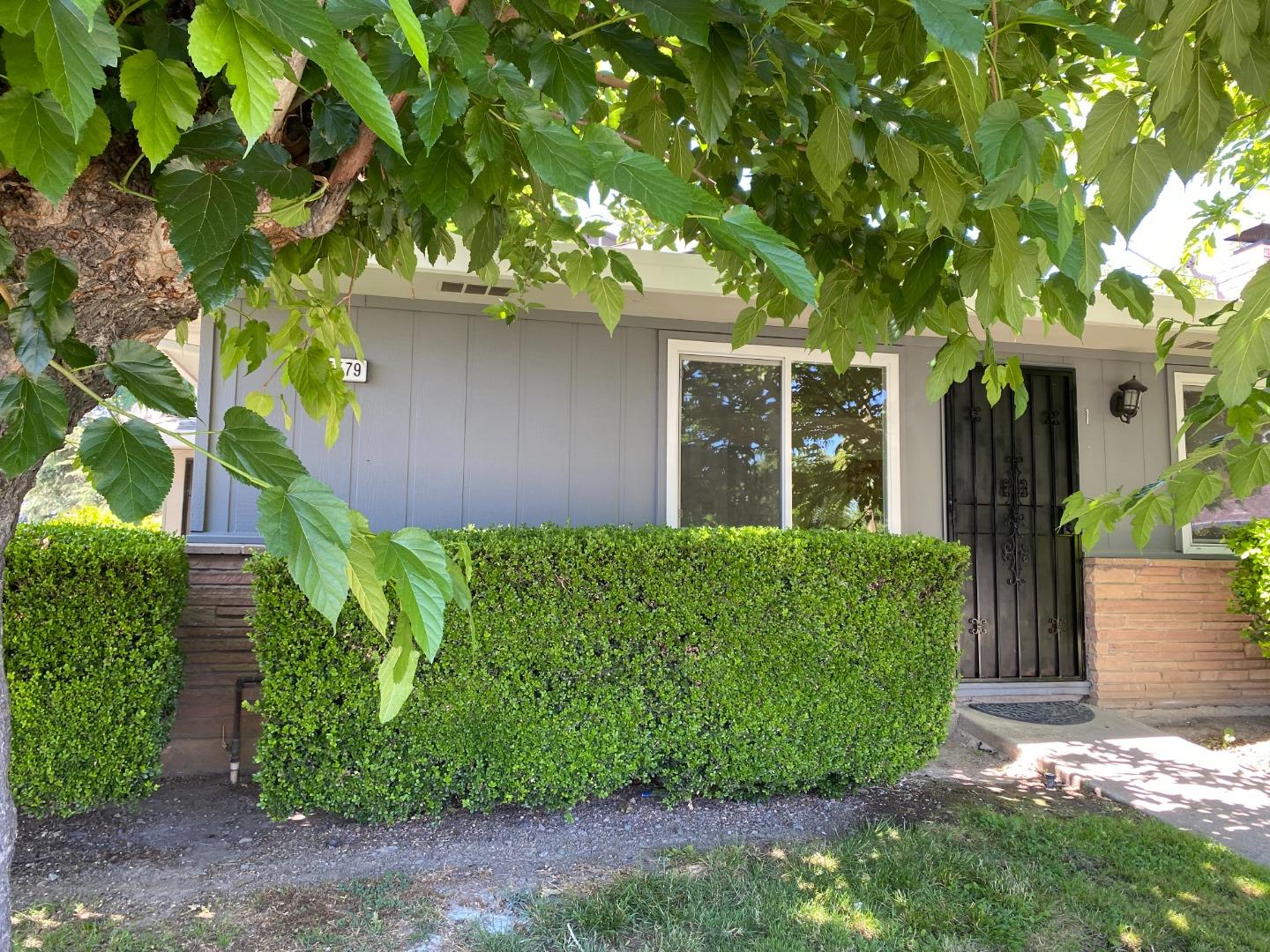 Detail Gallery Image 4 of 15 For 5579 Judith St #1,  San Jose,  CA 95123 - 2 Beds | 1 Baths