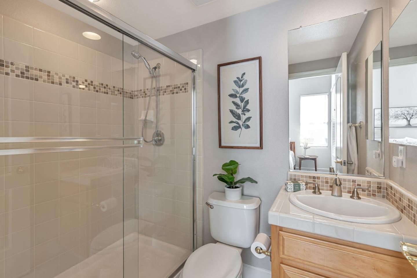 Detail Gallery Image 23 of 60 For 2645 Muirfield Way, Gilroy,  CA 95020 - 5 Beds | 4/1 Baths