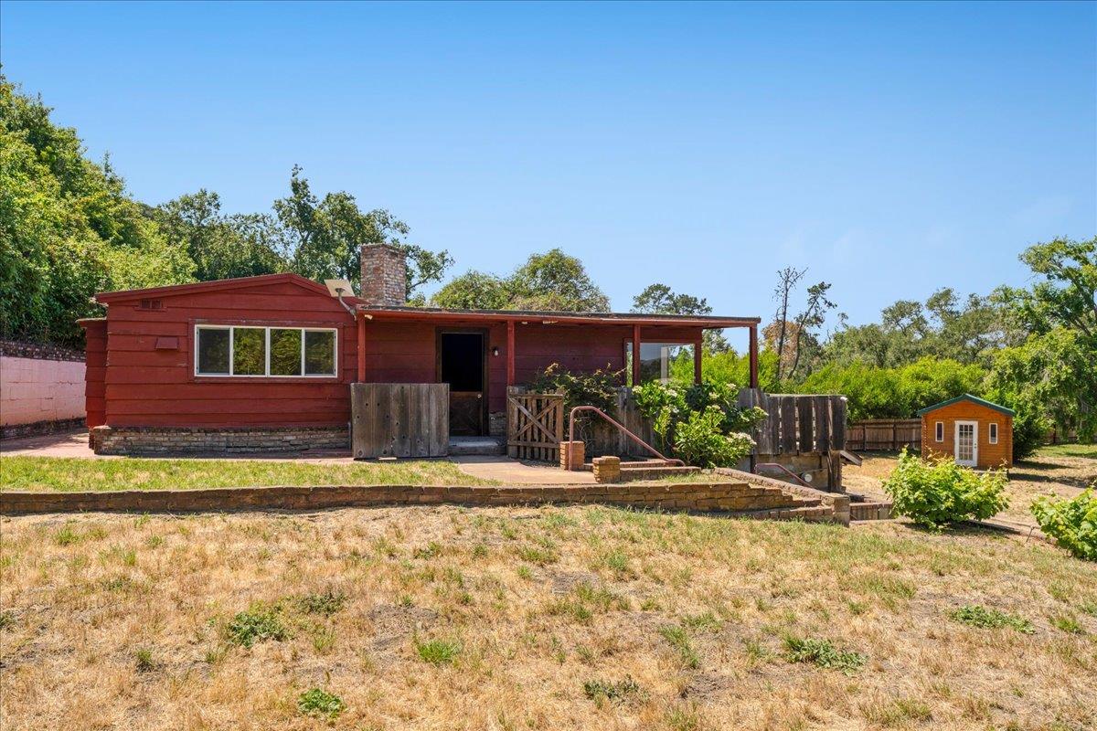 Detail Gallery Image 12 of 45 For 28120 Schulte Rd, Carmel,  CA 93923 - 4 Beds | 2 Baths