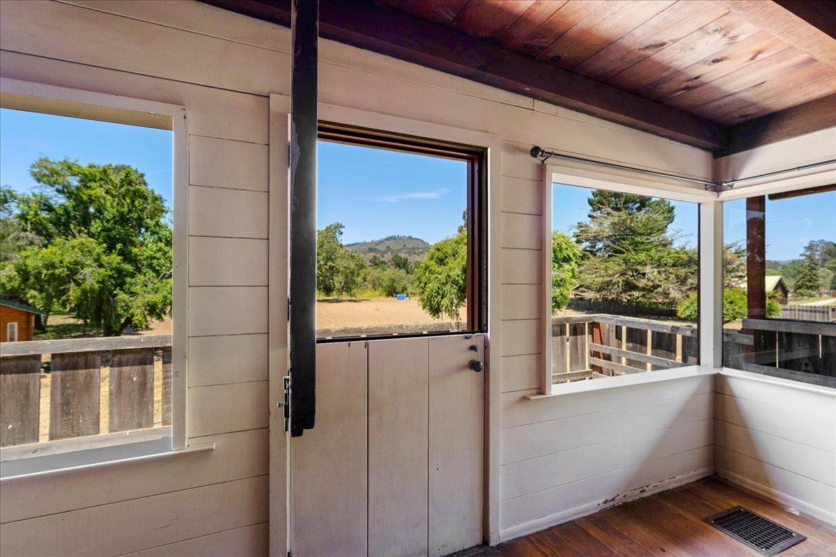 Detail Gallery Image 14 of 45 For 28120 Schulte Rd, Carmel,  CA 93923 - 4 Beds | 2 Baths